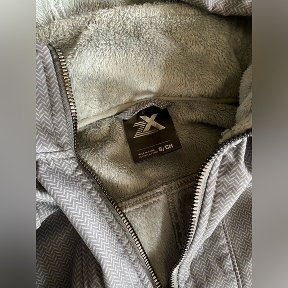 Zero exposure jacket small - Picture 3 of 4